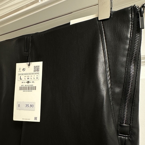 ZARA Mini Flared Faux Leather Leggings 🖤 black, size Large 🖤 NWT - Picture 8 of 11